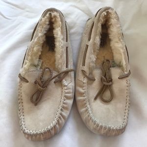 Ladies Ugg shearling lined moccasins